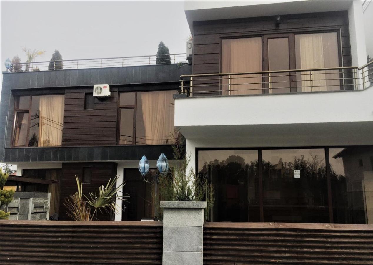 Aparthotel Family Ureki Exterior photo